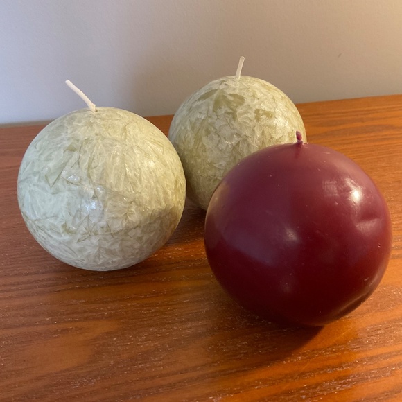 **Free with Purchase** Candles - Rustic Ball Candles - Set of 3 - Picture 11 of 12